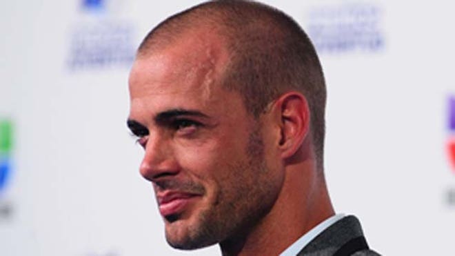 William Levy Bald.JPG